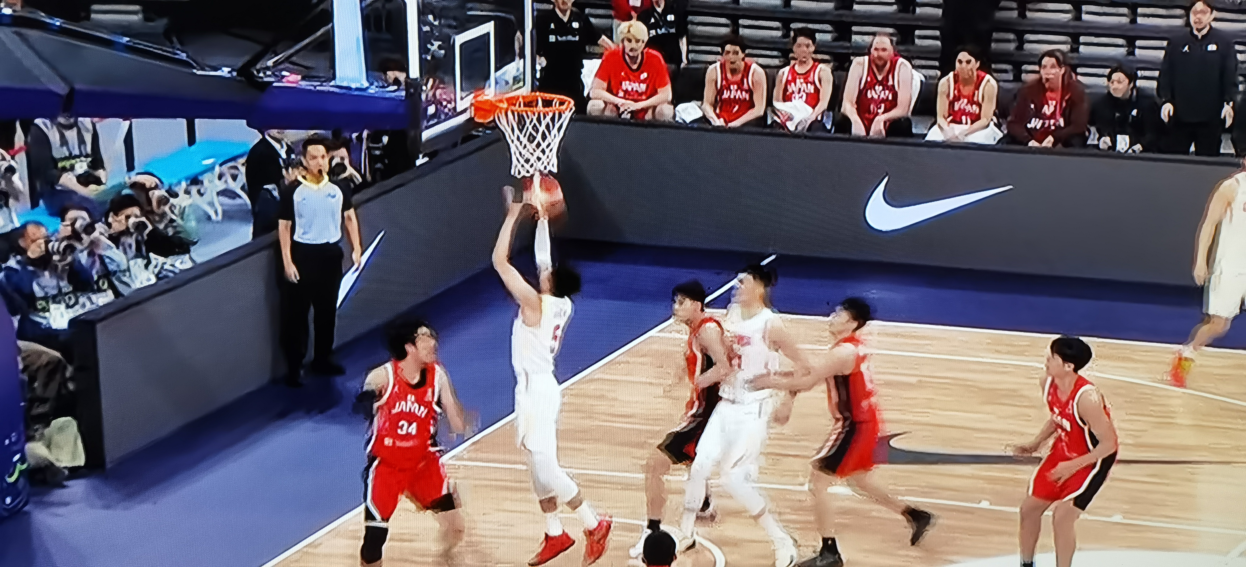 od体育馆-包含力压对手：鲁能击败建业，积分榜上再次取得领先的词条