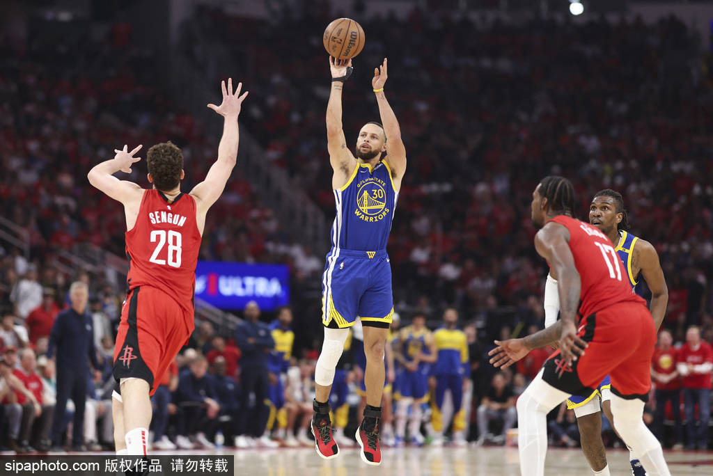 惊天逆转!球队最后时刻反超,夺得关键胜利的简单介绍 惊天逆转!球队最后时刻反超,夺得关键胜利的简单介绍