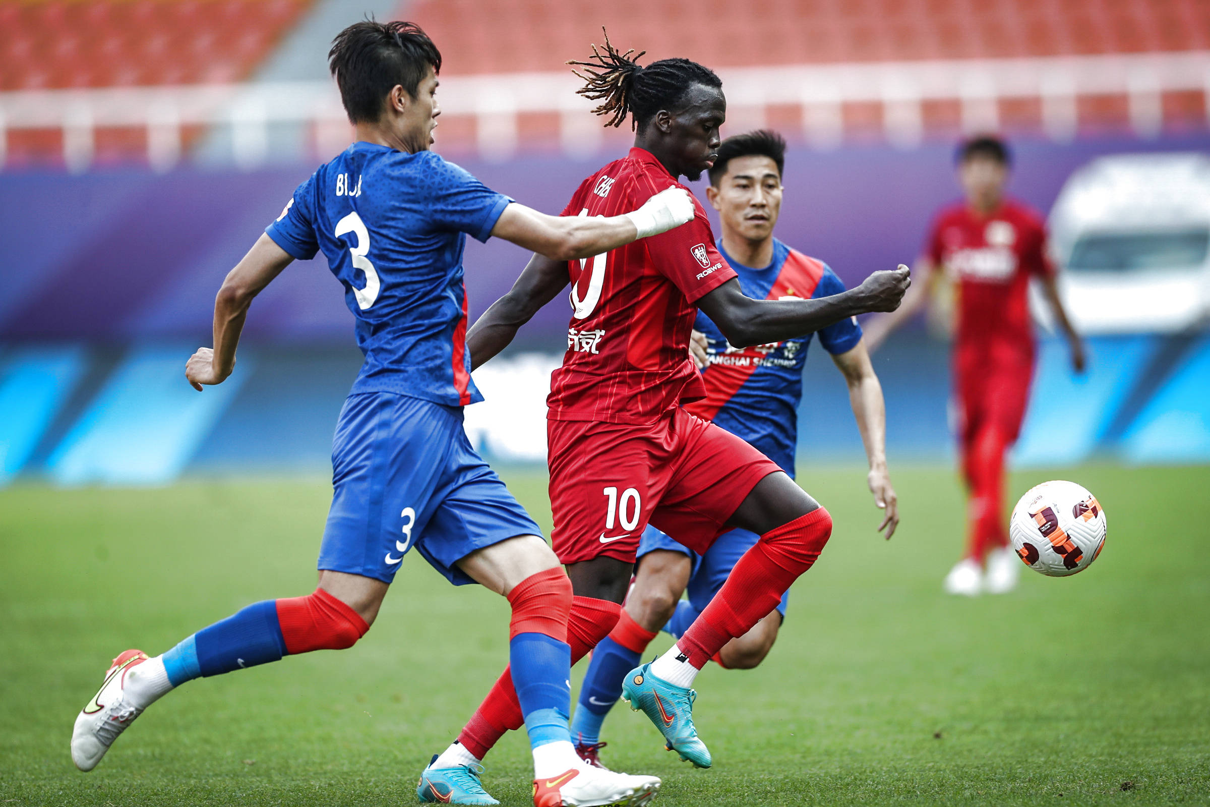 od体育注册-上海海港成为本场最大亮点，欧洲杯瞬间破防，高光操作的简单介绍