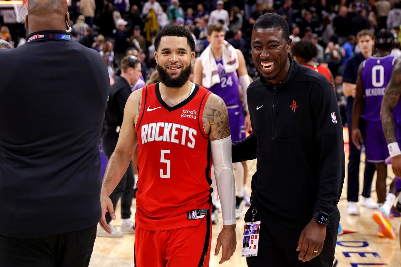 od体育app下载-包含爵士主场大胜雄鹿燃烧激情，戈贝尔连胜胜利之星的词条