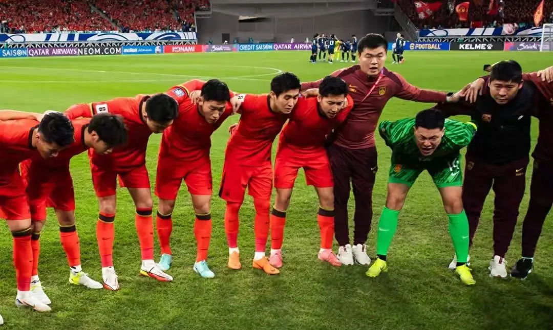 od体育官方登录入口-国内足球赛场上球员实力的对拼引人入胜的简单介绍