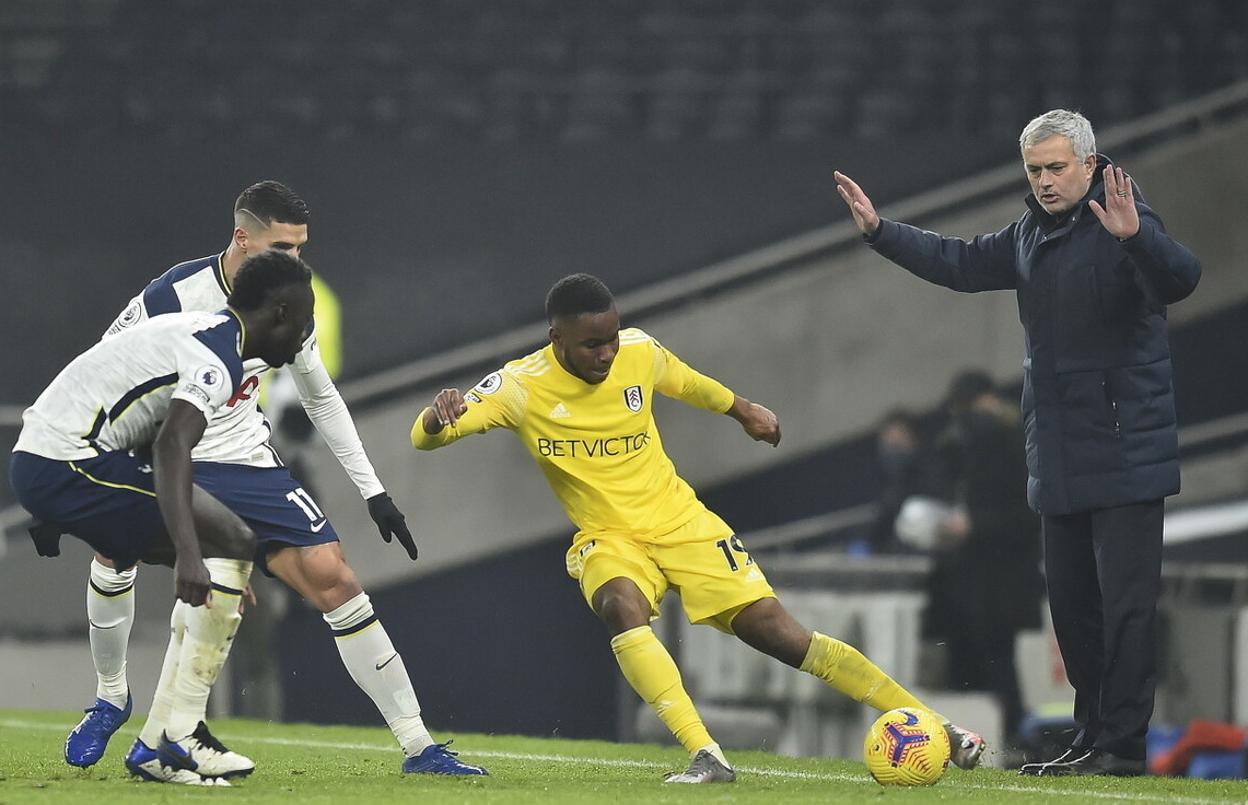 包含战术高明的球队成功获胜,引发球迷讨论的词条 包含战术高明的球队成功获胜,引发球迷讨论的词条