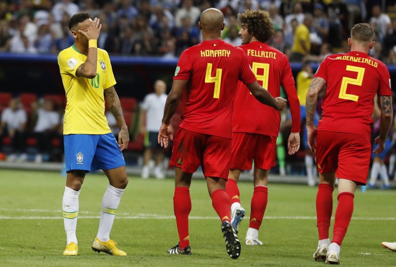 瑞士遭遇乌拉圭,欧洲杯生死大战火爆开打 瑞士遭遇乌拉圭,欧洲杯生死大战火爆开打