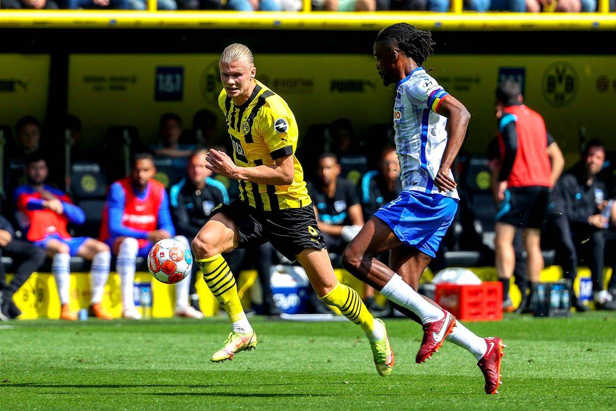 od体育下载-沙尔克在主场大获全胜，全队士气高昂的简单介绍