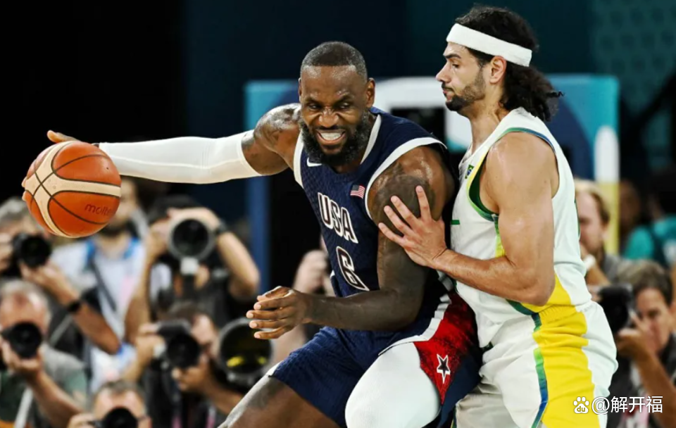 美国队力压对手,蝉联国际篮球冠军 美国队力压对手,蝉联国际篮球冠军