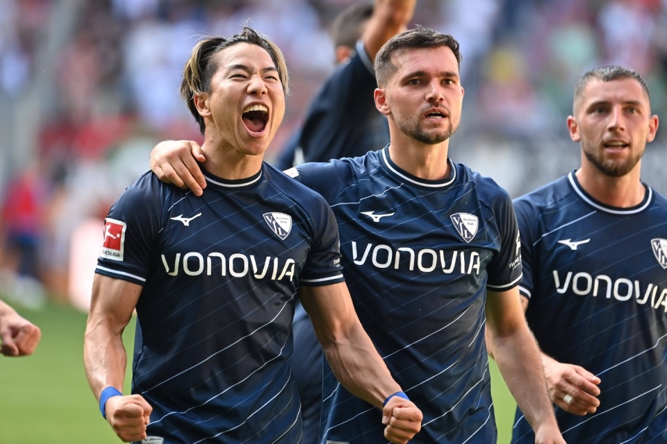 包含皇家社会对阵伦敦热刺,强强对话的词条 包含皇家社会对阵伦敦热刺,强强对话的词条