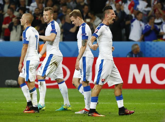 关于瑞典队客场击败斯洛伐克,实现三连胜的信息 关于瑞典队客场击败斯洛伐克,实现三连胜的信息