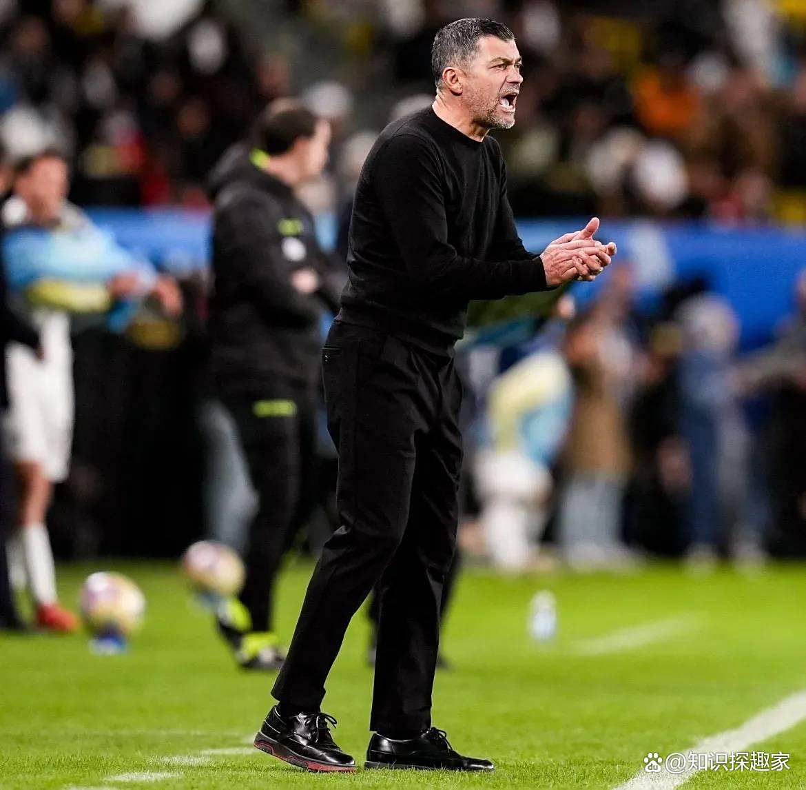 包含AC米兰转会窗口再添新援,签约B队前场利刃的词条 包含AC米兰转会窗口再添新援,签约B队前场利刃的词条