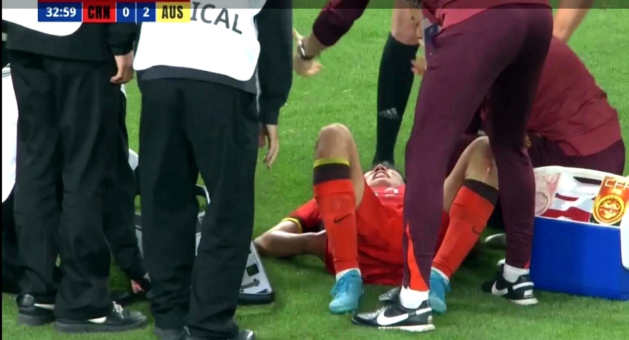 od体育亚洲官网-澳洲杯篮球夜场战火再次引爆，热度不减