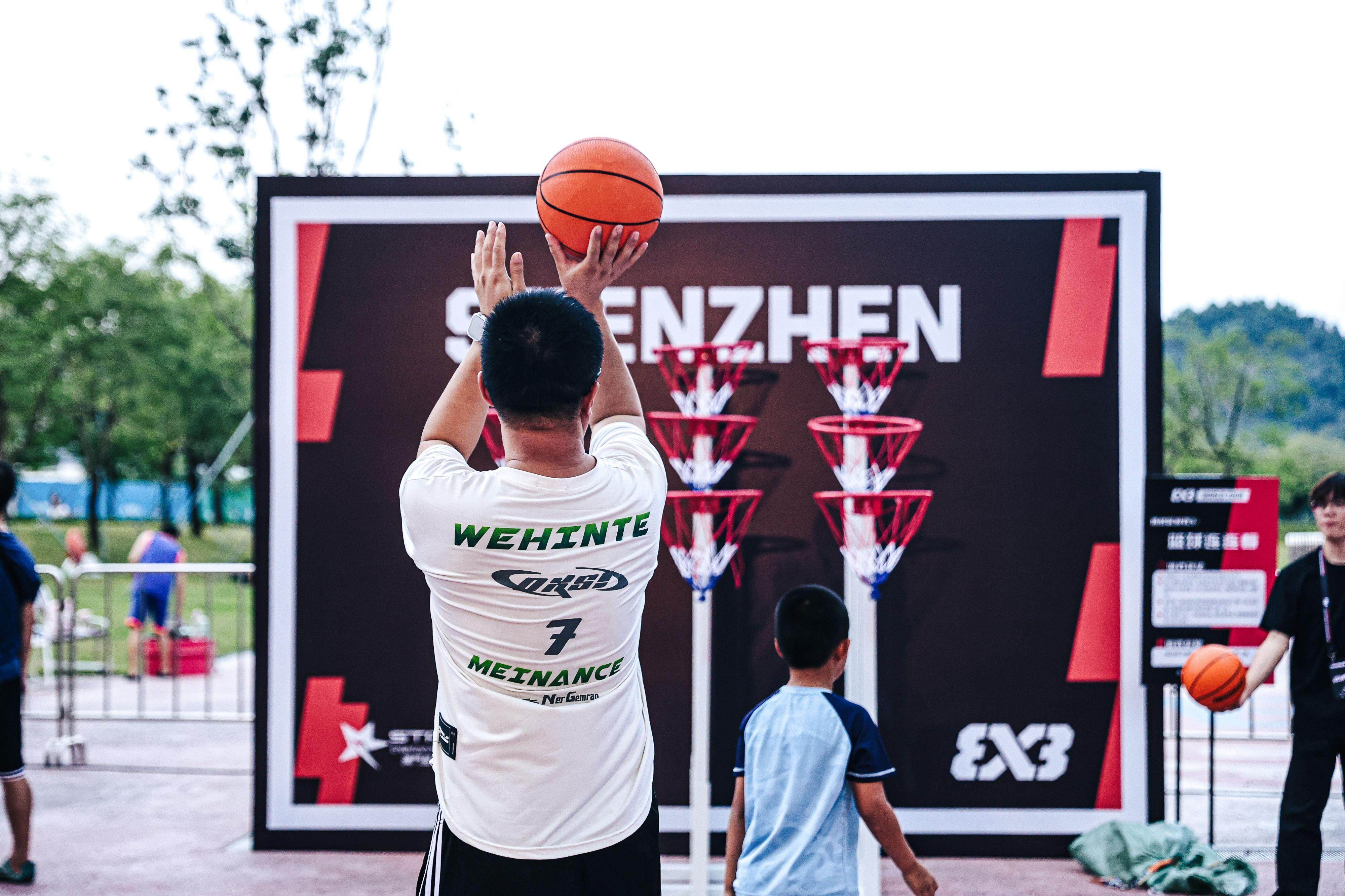 火爆比赛!顶级球队实力对决令人期待 火爆比赛!顶级球队实力对决令人期待