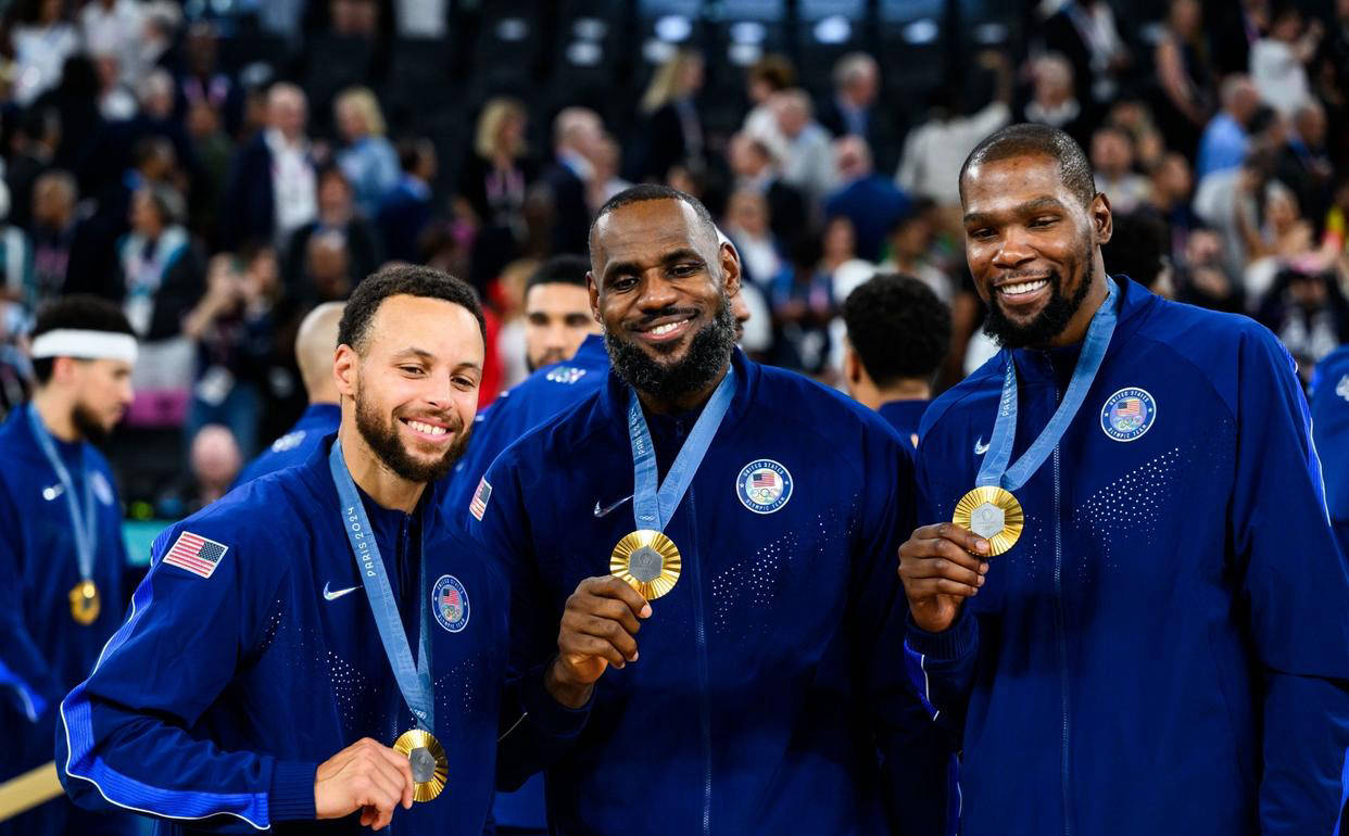 关于全明星球员集结，为比赛的到来做好准备的信息