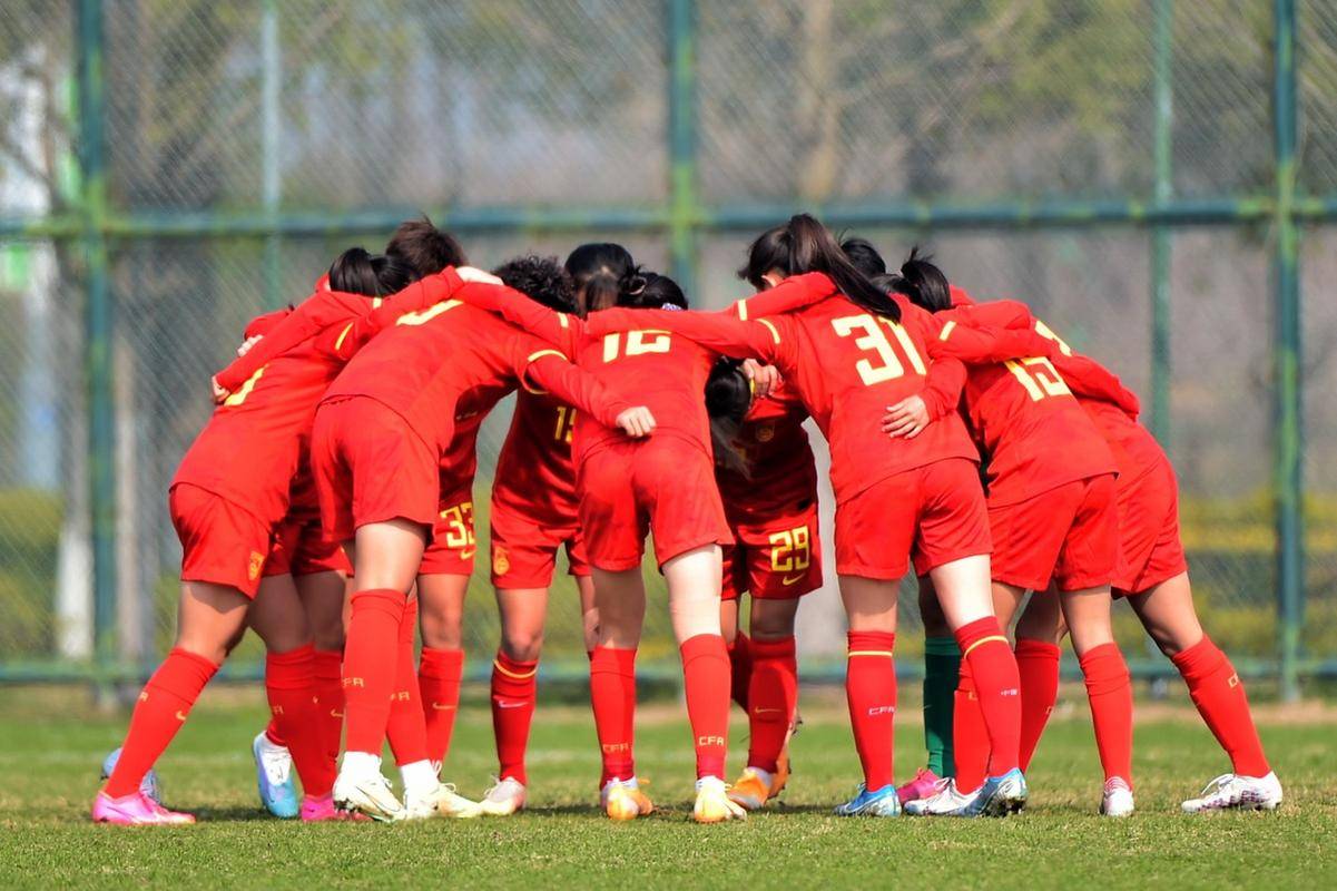 od体育vip注册-国内女足对战实况，球员技艺高超