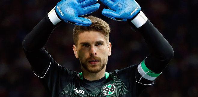 包含汉诺威中场组织稳固,带领球队士气高涨的词条 包含汉诺威中场组织稳固,带领球队士气高涨的词条